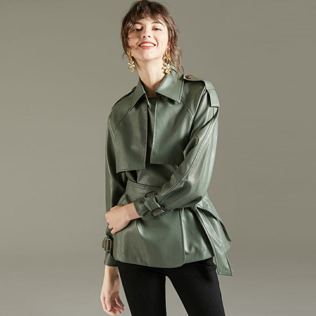 Stylish Women's Coat Elegant Design