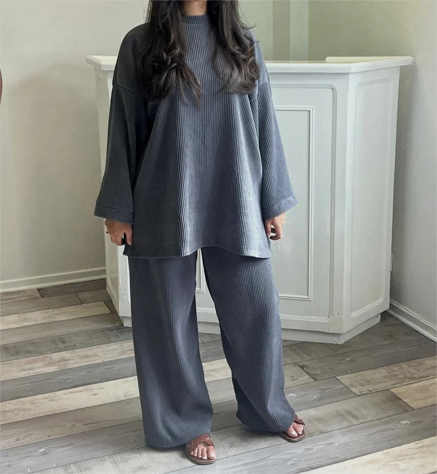 Women's 2-Piece Winter Outfit
