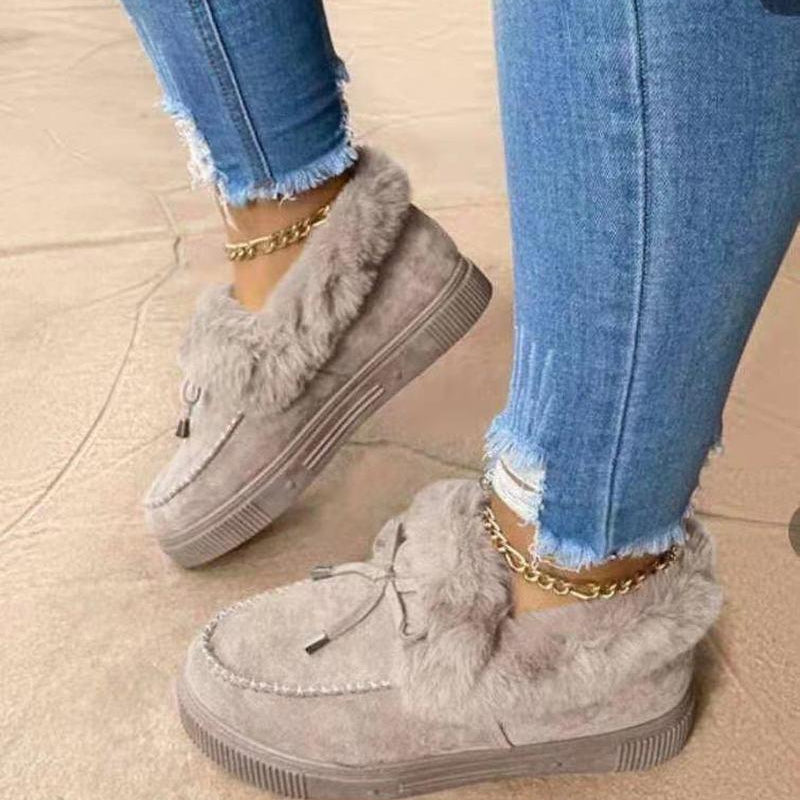 Comfortable Women's Slippers with Soft Plush