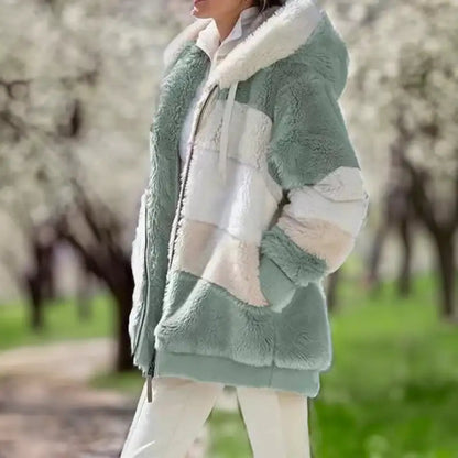 Soft fleece jacket with hood Sporty