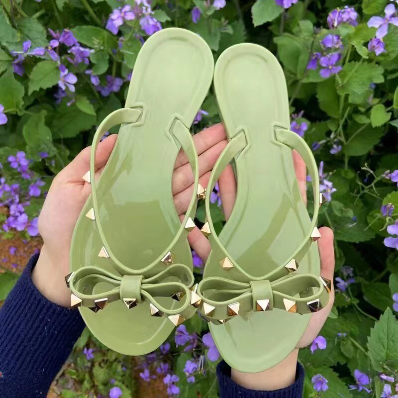 Fashionable Flip Flops with Studs