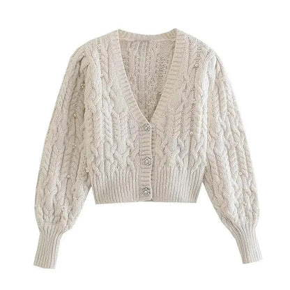Fashionable Cardigan Vintage Look