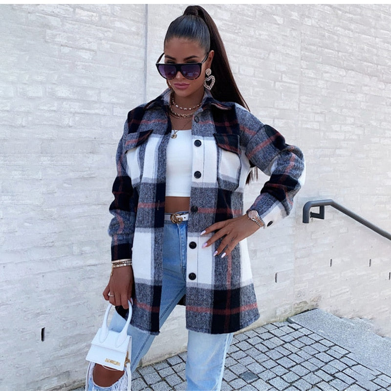 Women's Denim Jacket Stylish & Comfortable