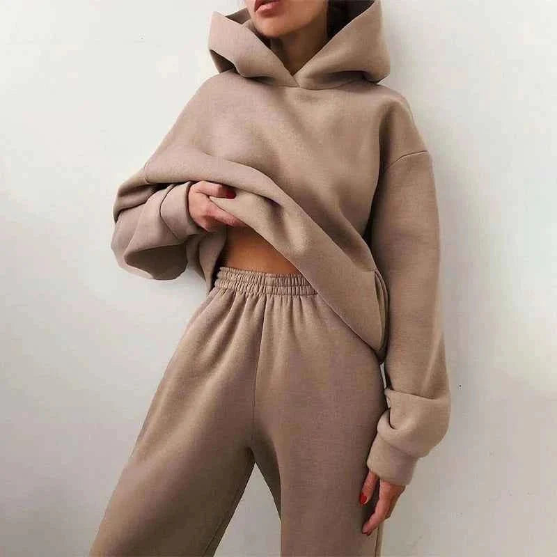 Comfortable 2-Piece Sport Set
